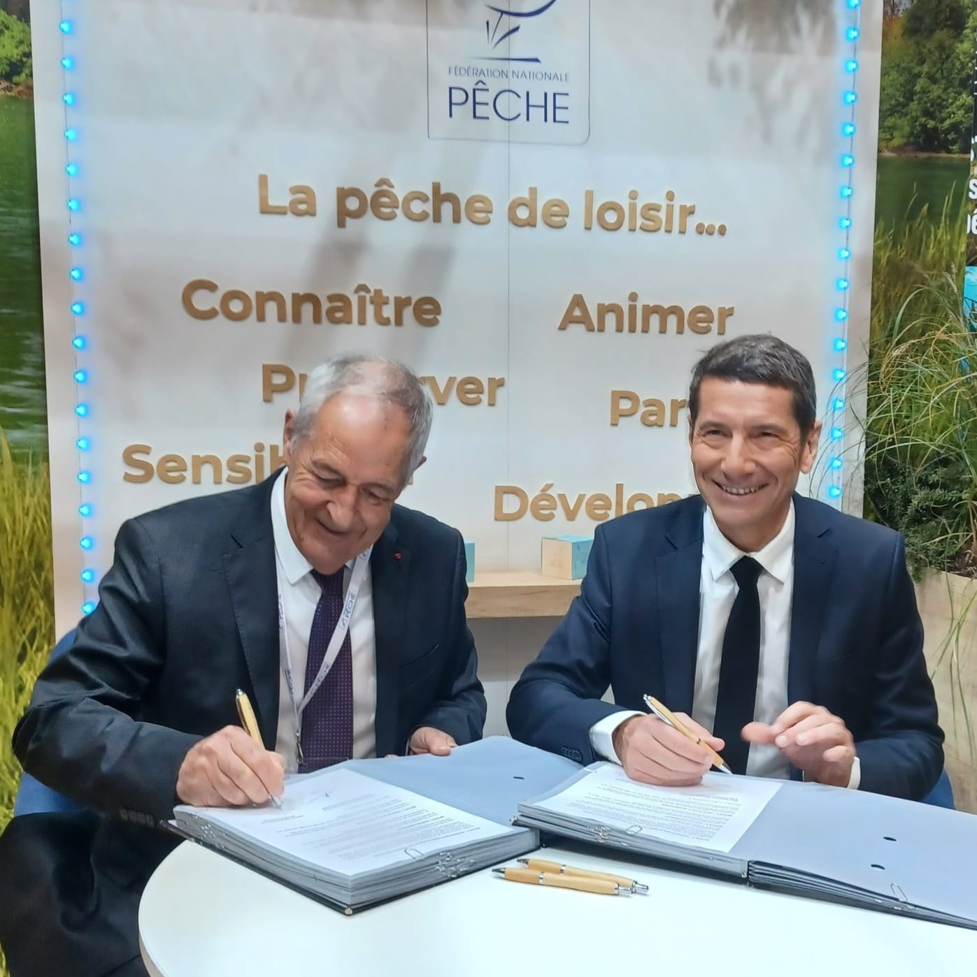 La Fnpf Signe Une Convention Partenaire Avec L Amf F D Ration De P Che